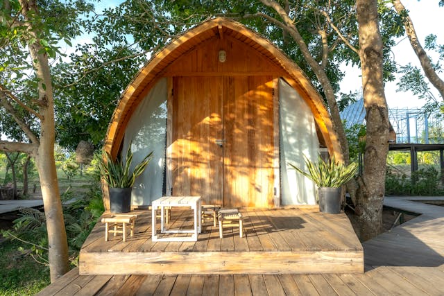Top Advantages of Choosing Wooden Garden Houses for Your Backyard
